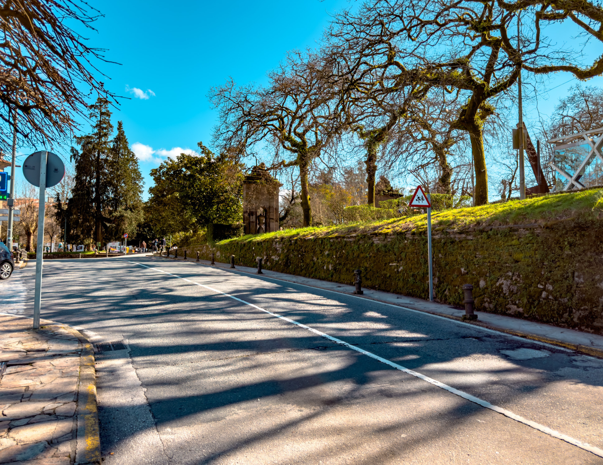 Alameda Park in Santiago de Compostela (15).png